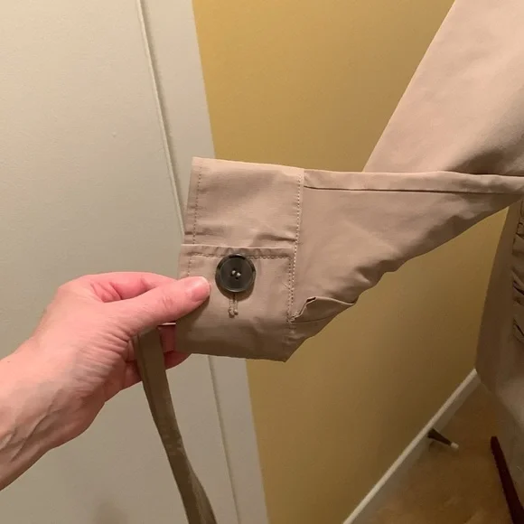 Black Rivet Lightweight Belted Trench Coat - Picture 7 of 14